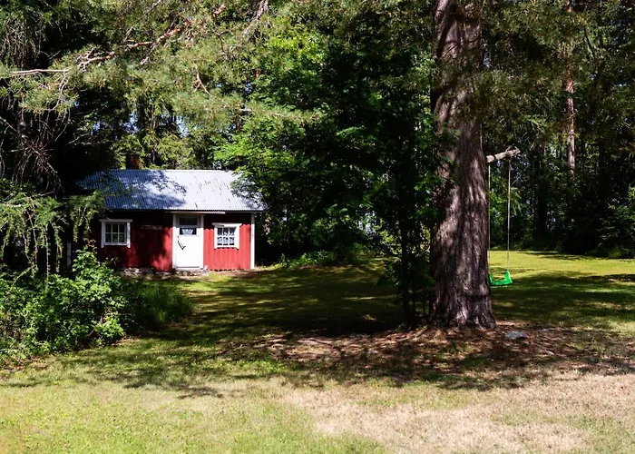 木屋 Hakoniemi Oravisalo